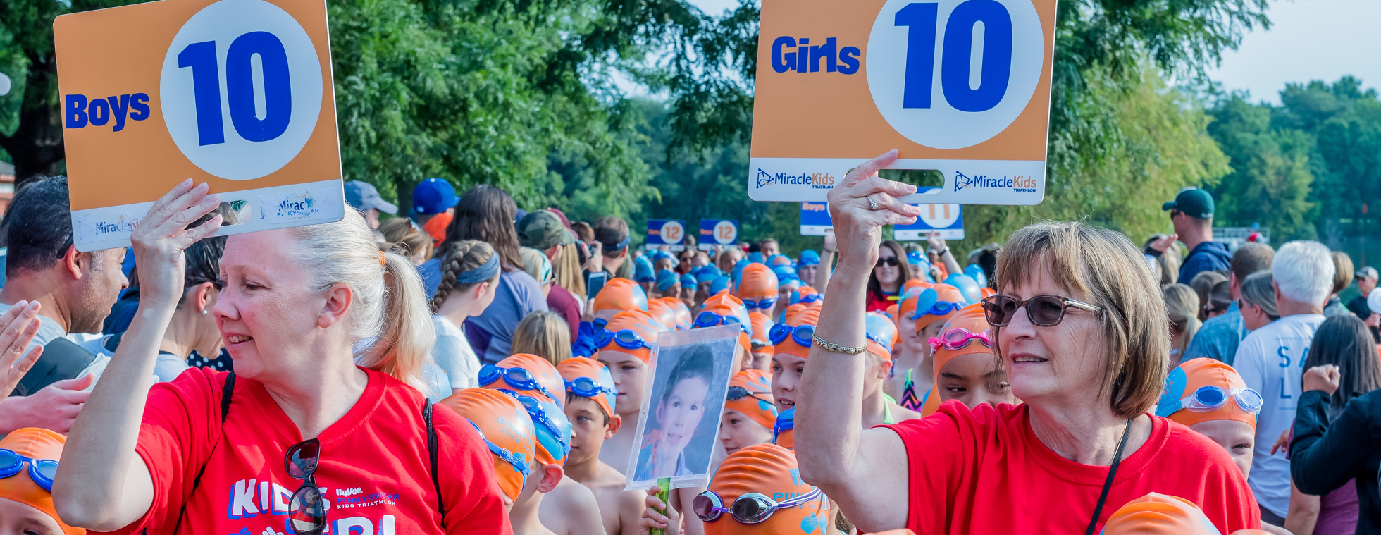Hy-Vee Pinky Swear Kids Triathlon Volunteers